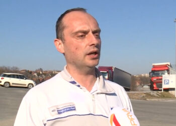 Protest ispred Fijatove fabrike