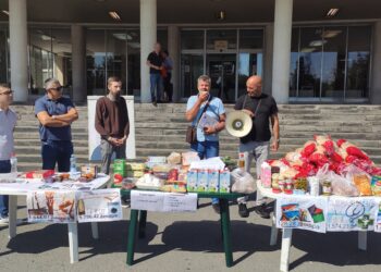 Savez i UGS dali hranu u humanitarne svrhe