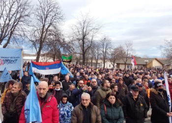 Održan protest sindikata Ziđin Koper, u toku razgovori s ministarkom