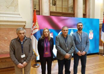 Narodni poslanici upoznati s krizom rukovođenja i poslovanja fabrike Zastava oružja