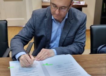 Dogovor sindikata i države: Stižu veće plate za zaposlene u lokalnim samoupravama!