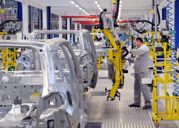 Alarmantno stanje u kompanijama automobilske industrije u Srbiji