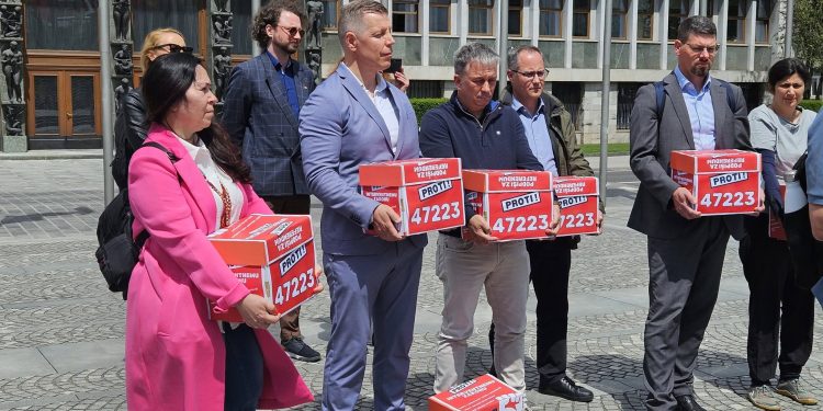 Podrška slovenačkim sindikatima i radnicima